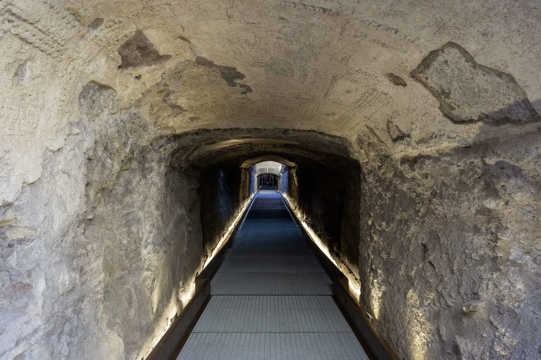 Colosseo, apre al pubblico il “Passaggio di Commodo”: il corridoio segreto degli imperatori