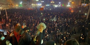 Iran, il grido della libertà che sfida il silenzio